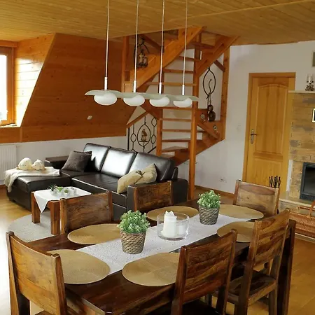 Sloneczny Apartment *